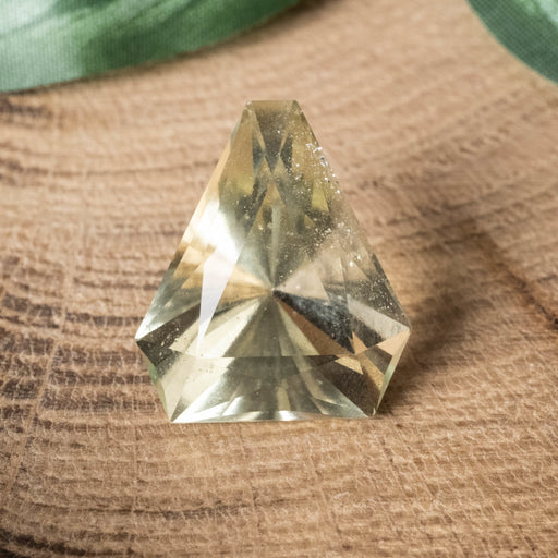 Libyan Desert Glass Gemstone 14.87 ct 21x18mm - InnerVision Crystals