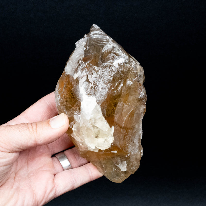 Citrine Crystal 774 g 149x69mm