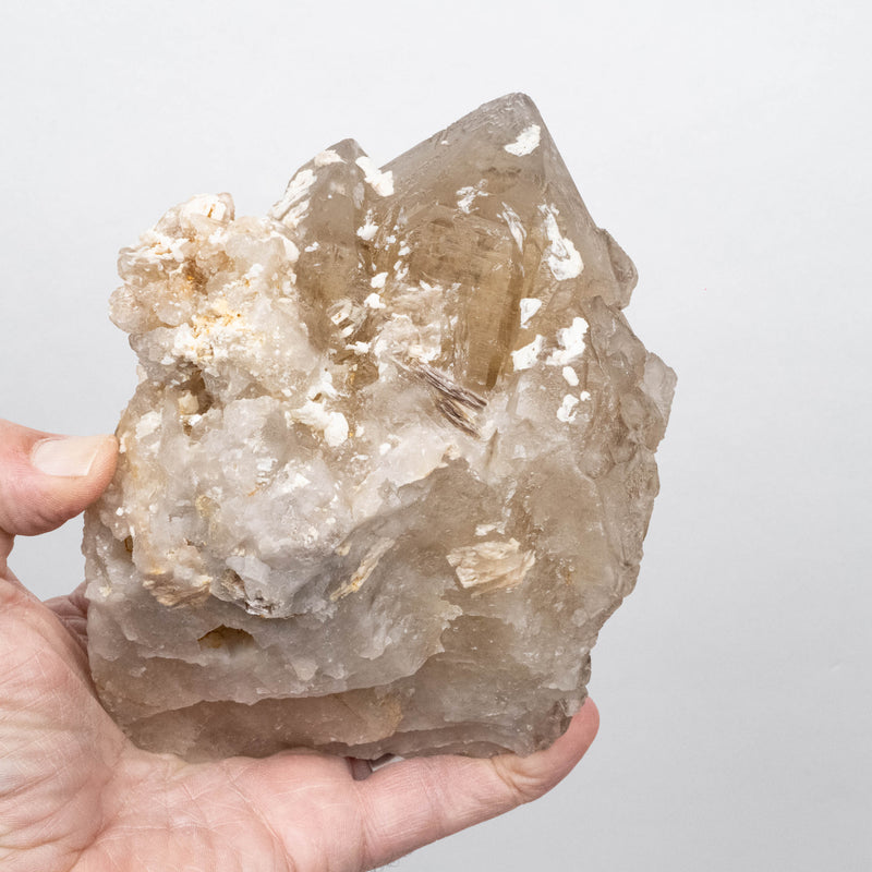 Citrine Crystal 1134 g 161x112mm self healed