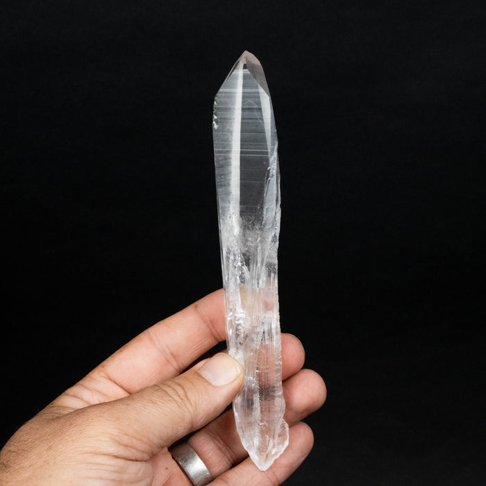 Lemurian Seed Quartz Crystal with Phantom 102 g 164x24mm