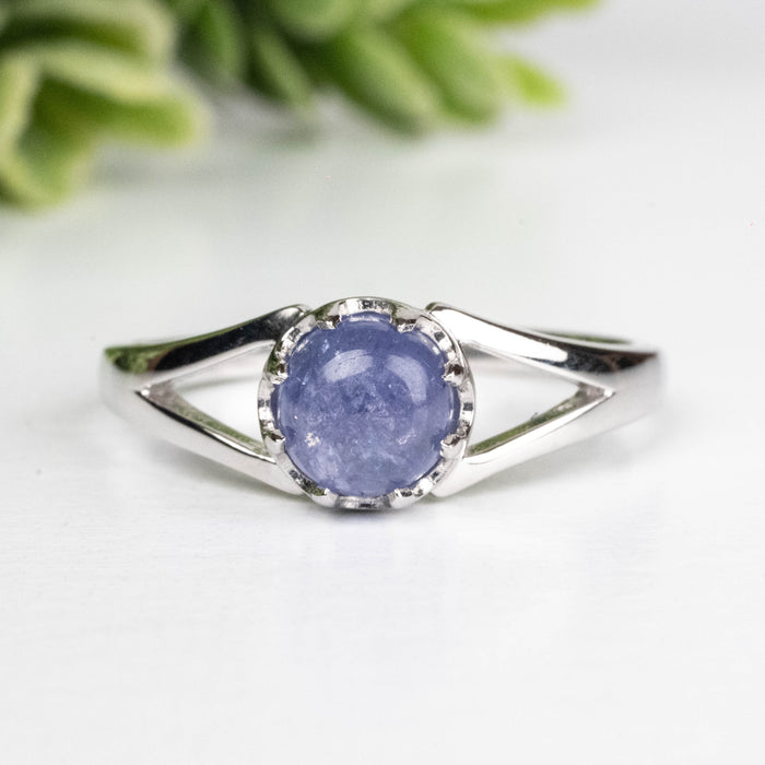 Tanzanite Ring 5.5mm Size 8 .925 Silver