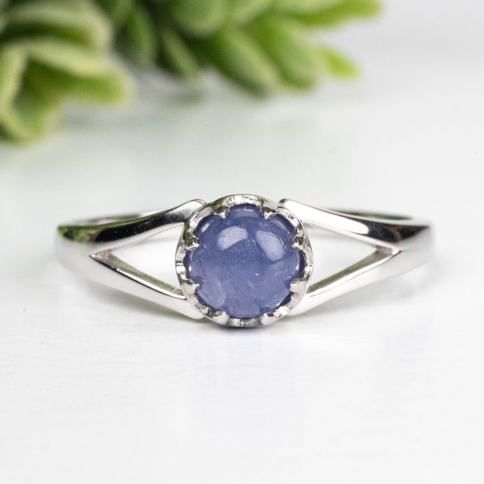 Tanzanite Ring 5.5mm Size 10 .925 Silver