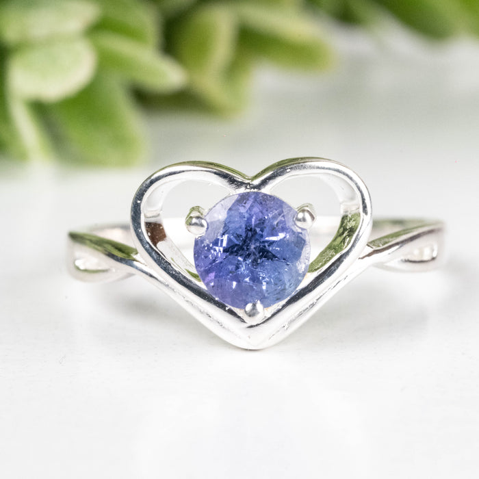 Tanzanite Ring 5mm Size 6 .925 Silver