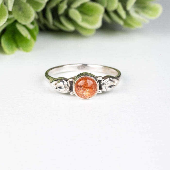Sunstone Ring 4.5mm Size 6