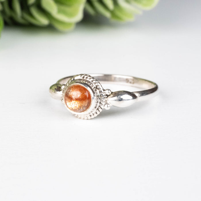 Sunstone Ring 4.5mm Size 7