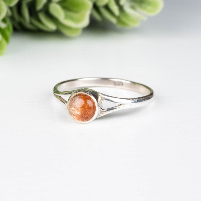 Sunstone Ring 4.5mm Size 7