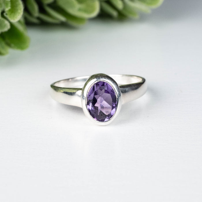 Amethyst Ring 8x6mm Size 6