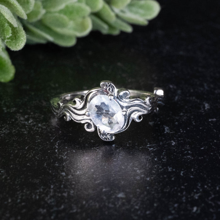 Madagascar Moonstone Ring 7x5mm Size 7