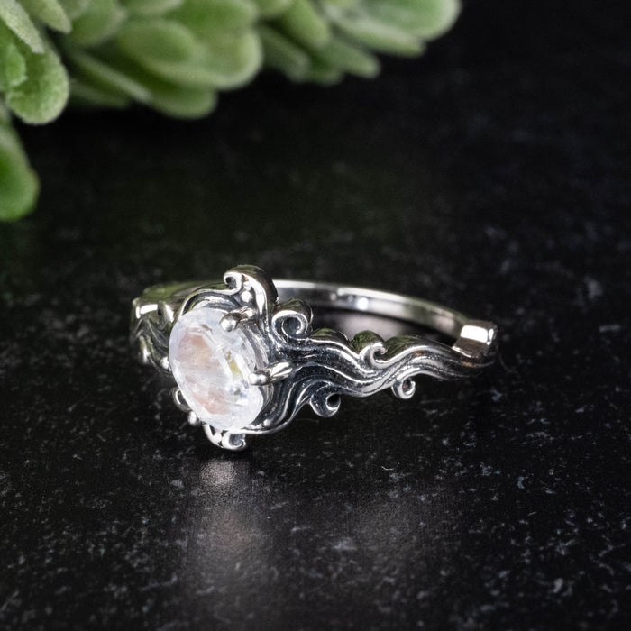 Madagascar Moonstone Ring7x5mm Size 8