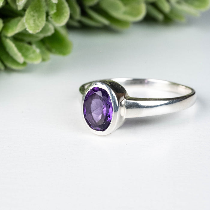 Amethyst Ring 8x6mm Size 9