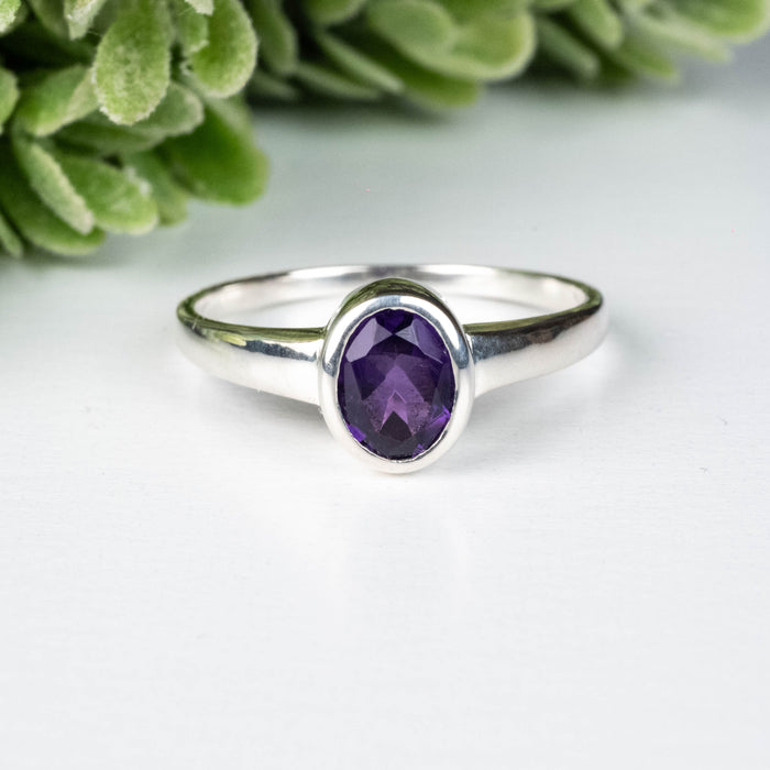 Amethyst Ring 8x6mm Size 10