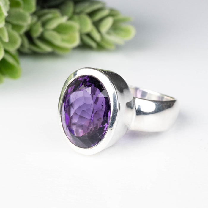 Amethyst Ring 15x12mm Size 8