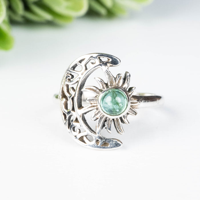 Emerald Ring 4.5mm Size 6