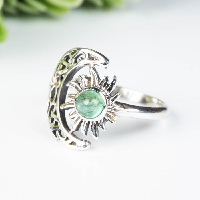 Emerald Ring 4.5mm Size 7