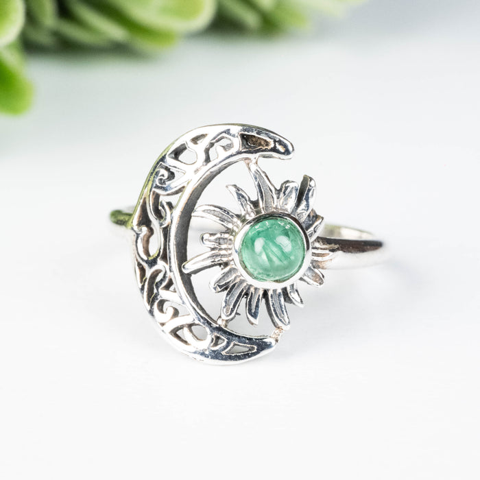 Emerald Ring 4.5mm Size 7