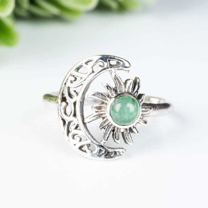 Emerald Ring 4.5mm Size 8