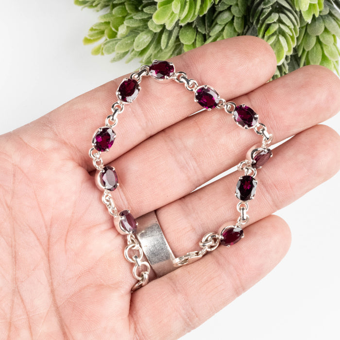 Rhodolite Garnet Bracelet 7.75" 8x6mm