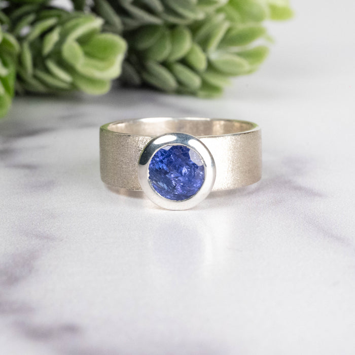 Tanzanite Ring 6mm Size 7