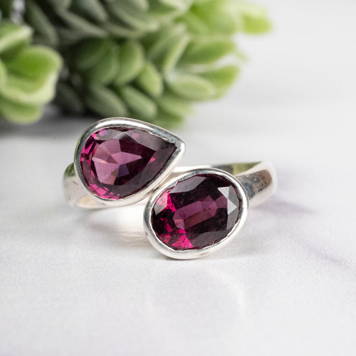 Rhodolite Garnet Ring 8x6mm Size 8