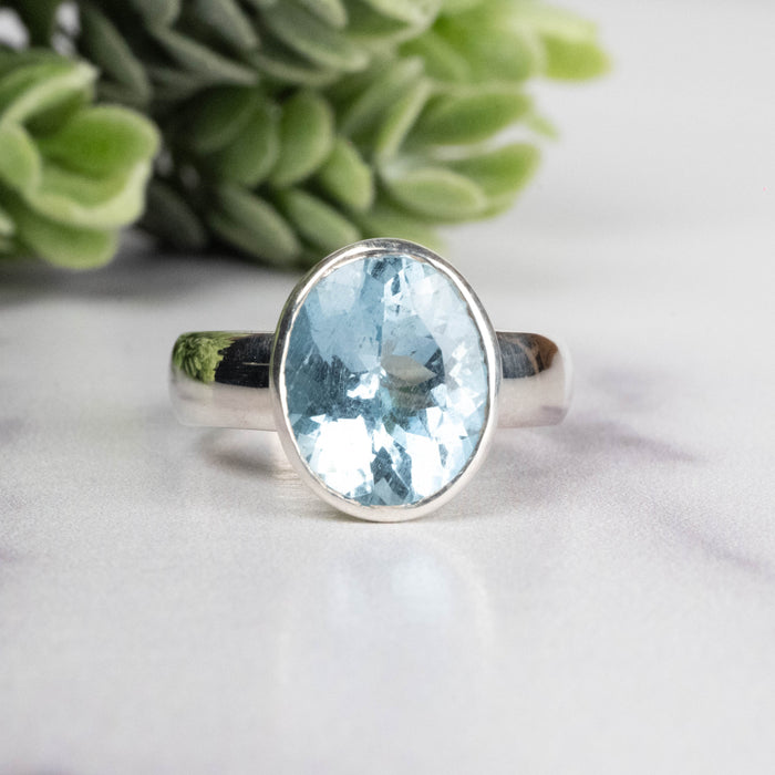 Aquamarine Ring 11x8mm Size 6.5