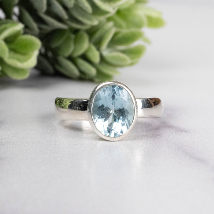 Aquamarine Ring 9x7mm Size 7