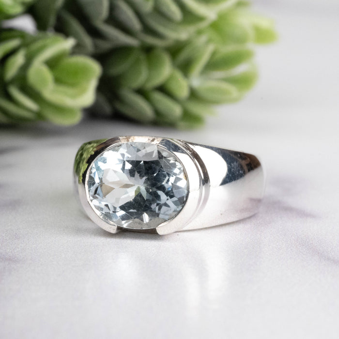 Aquamarine Ring 11x8mm Size 8