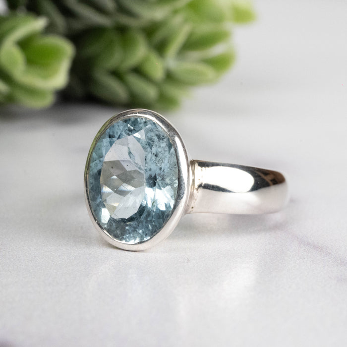 Aquamarine Ring 12x9mm Size 8