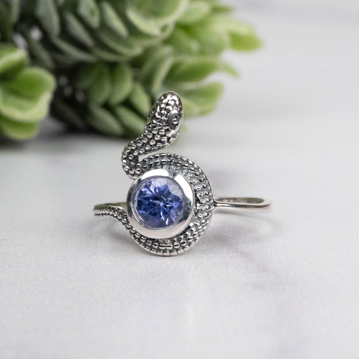 Tanzanite Ring 5mm Size 6