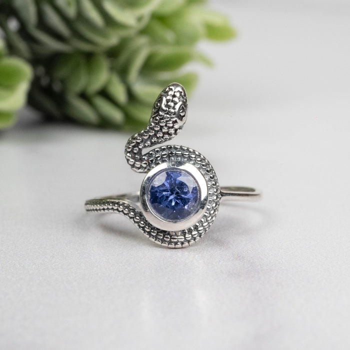 Tanzanite Ring 5mm Size 6