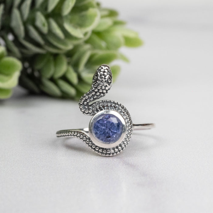 Tanzanite Ring 5mm Size 6