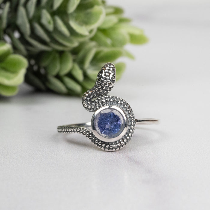 Tanzanite Ring 5mm Size 7