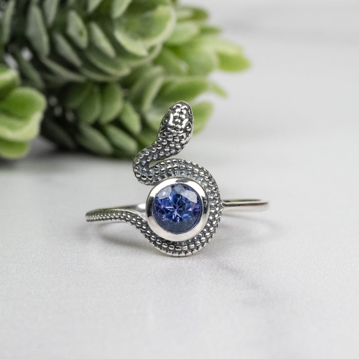 Tanzanite Ring 5mm Size 8