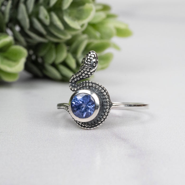 Tanzanite Ring 5mm Size 8