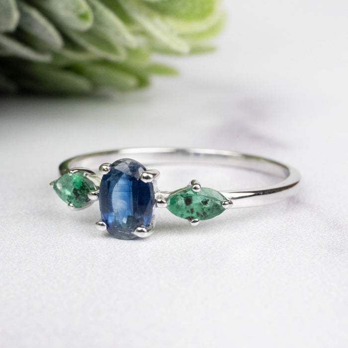 Kyanite + Emerald Ring 5-6mm Size 8
