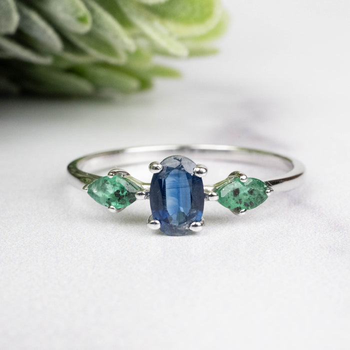 Kyanite + Emerald Ring 5-6mm Size 8