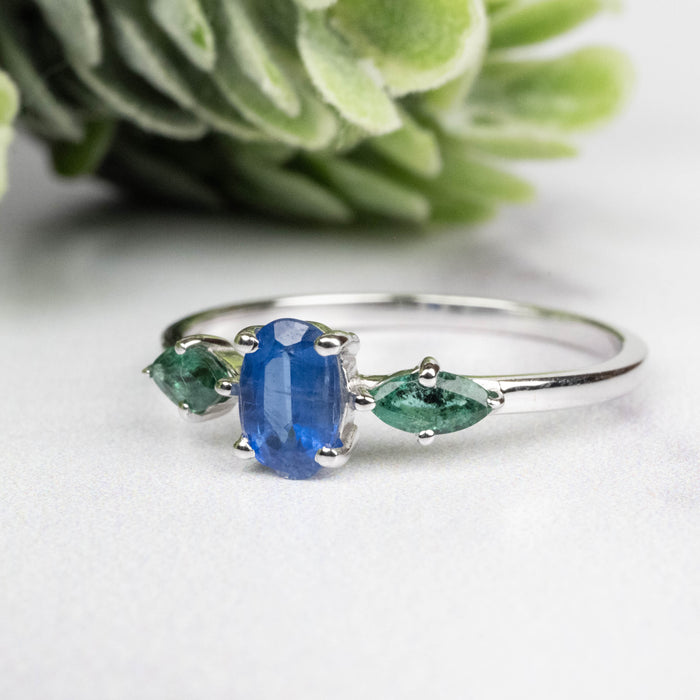 Kyanite + Emerald Ring 5-6mm Size 8