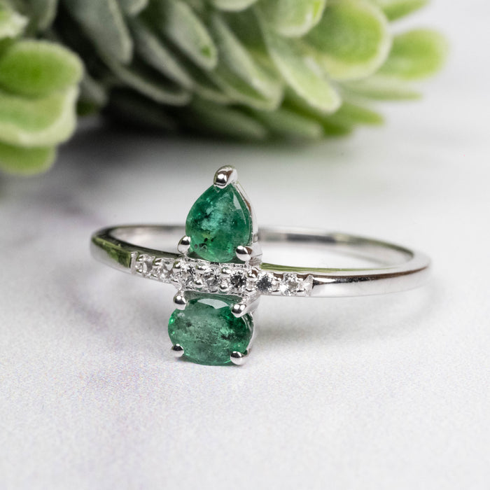 Emerald + White Topaz Ring 4-5mm Size 9