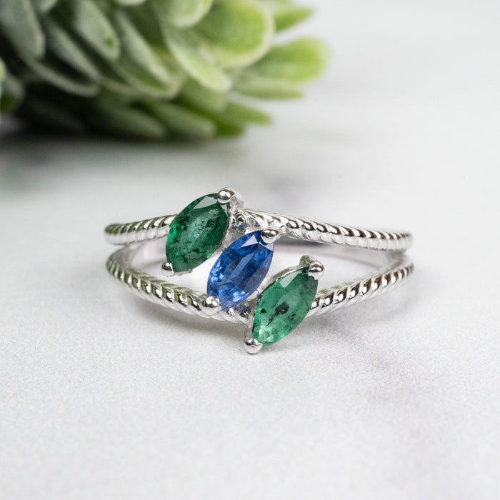 Emerald + Kyanite Ring 6x3mm Size 8