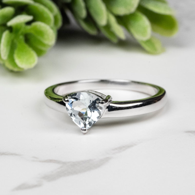 Aquamarine Ring 6mm Size 7