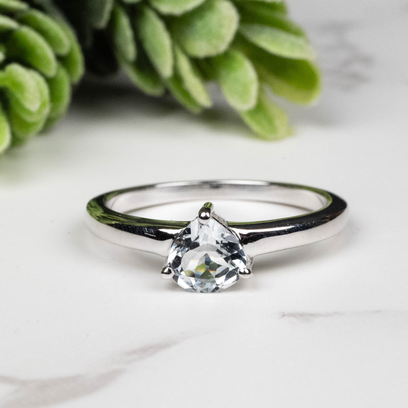 Aquamarine Ring 6mm Size 8