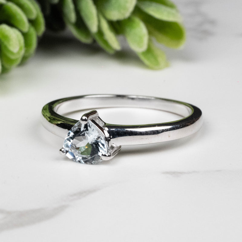 Aquamarine Ring 6mm Size 9