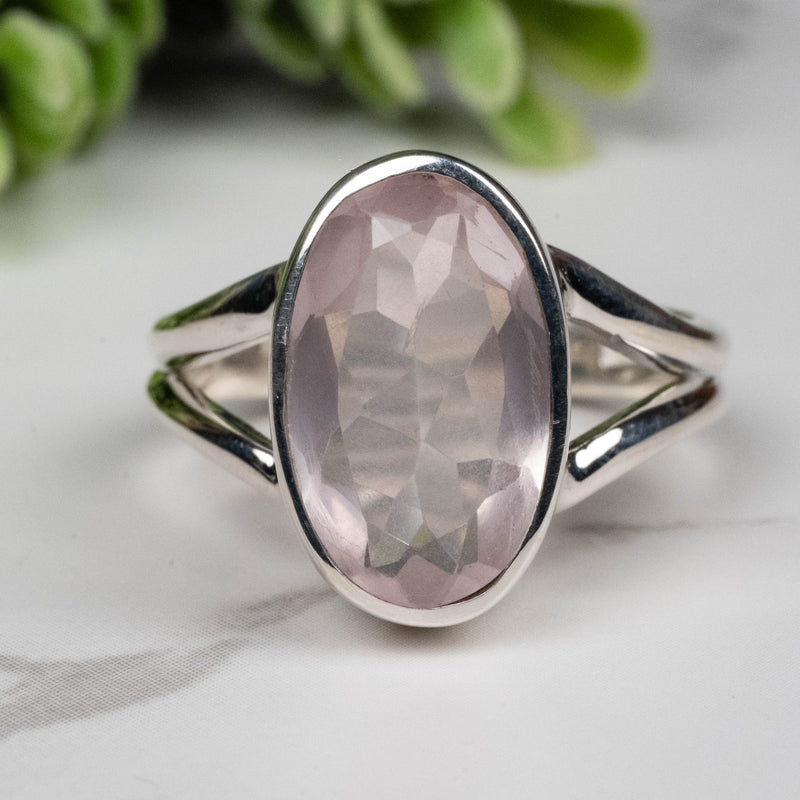 Rose Quartz Ring 15x9mm Size 8