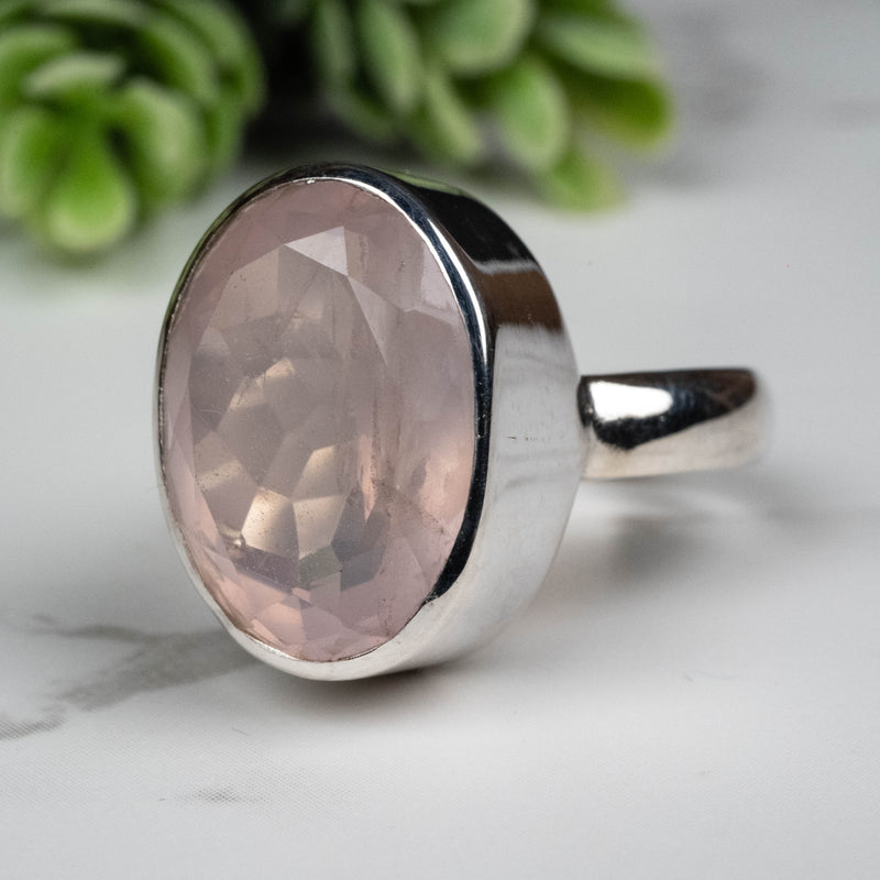 Rose Quartz Ring 17x12mm Size 8