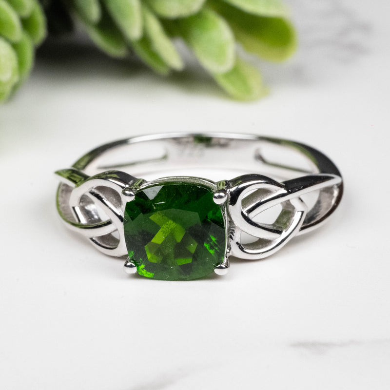 Chrome Diopside Ring 7mm Size 9
