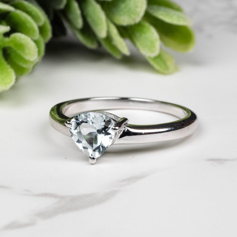 Aquamarine Ring 6mm Size 7