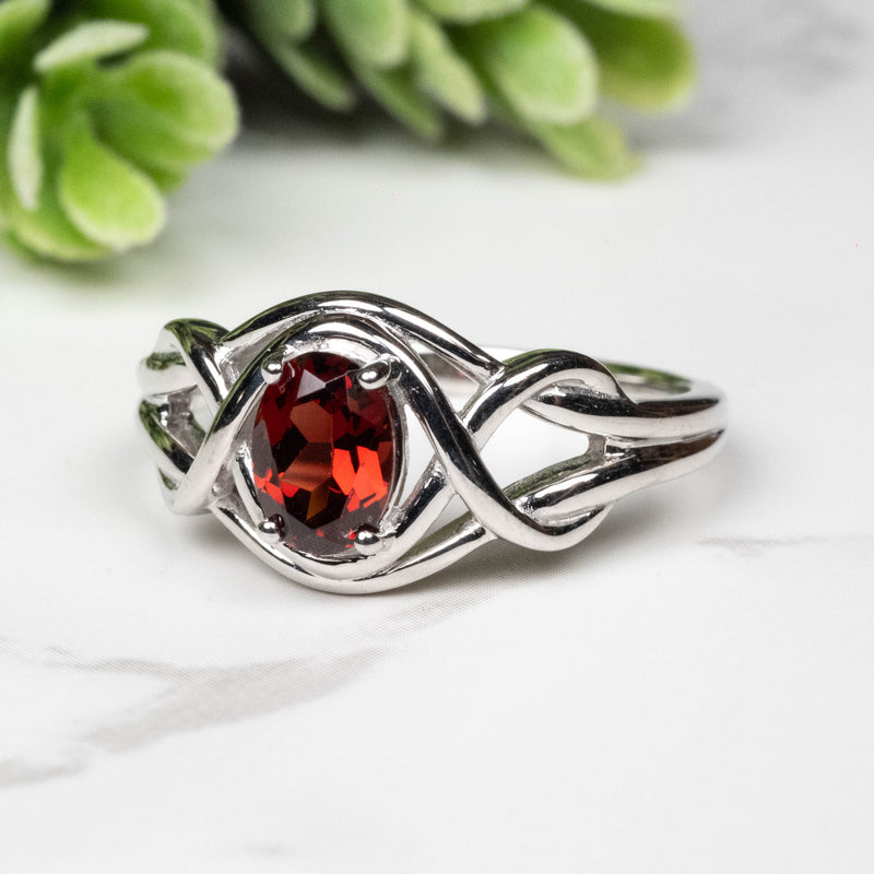Garnet Ring 7x5mm Size 9