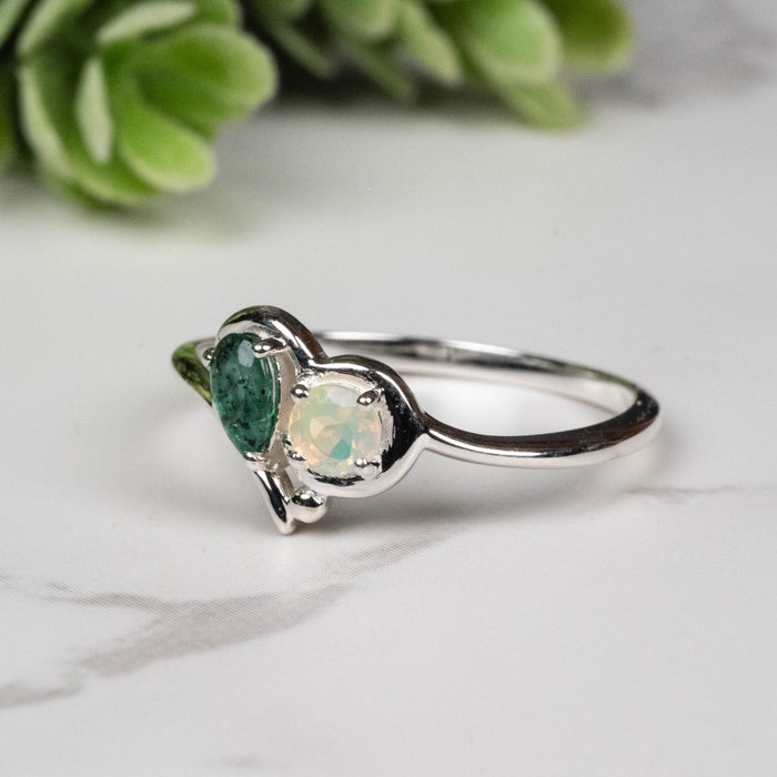 Emerald + Ethiopian Opal Ring 3.5mm - 4.5mm Size 8