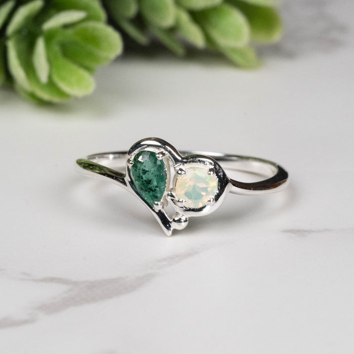 Emerald + Ethiopian Opal Ring 3.5mm - 4.5mm Size 8