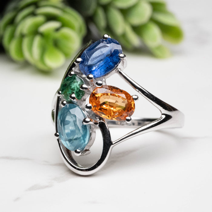 Emerald + Kyanite + Spessartine Garnet Ring 4mm-7mm Size 8