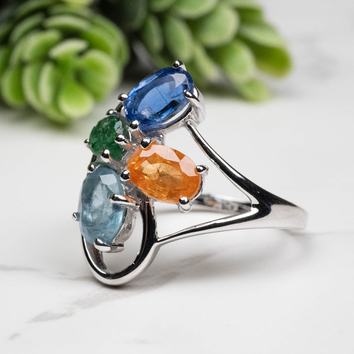 Emerald + Kyanite + Spessartine Garnet Ring 4mm-7mm Size 8
